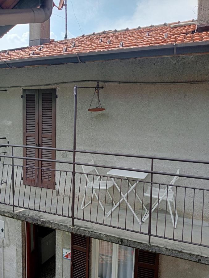 Hotel La Turr De Mezz Nesso Esterno foto