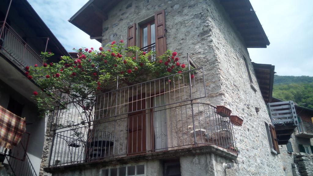 Hotel La Turr De Mezz Nesso Esterno foto